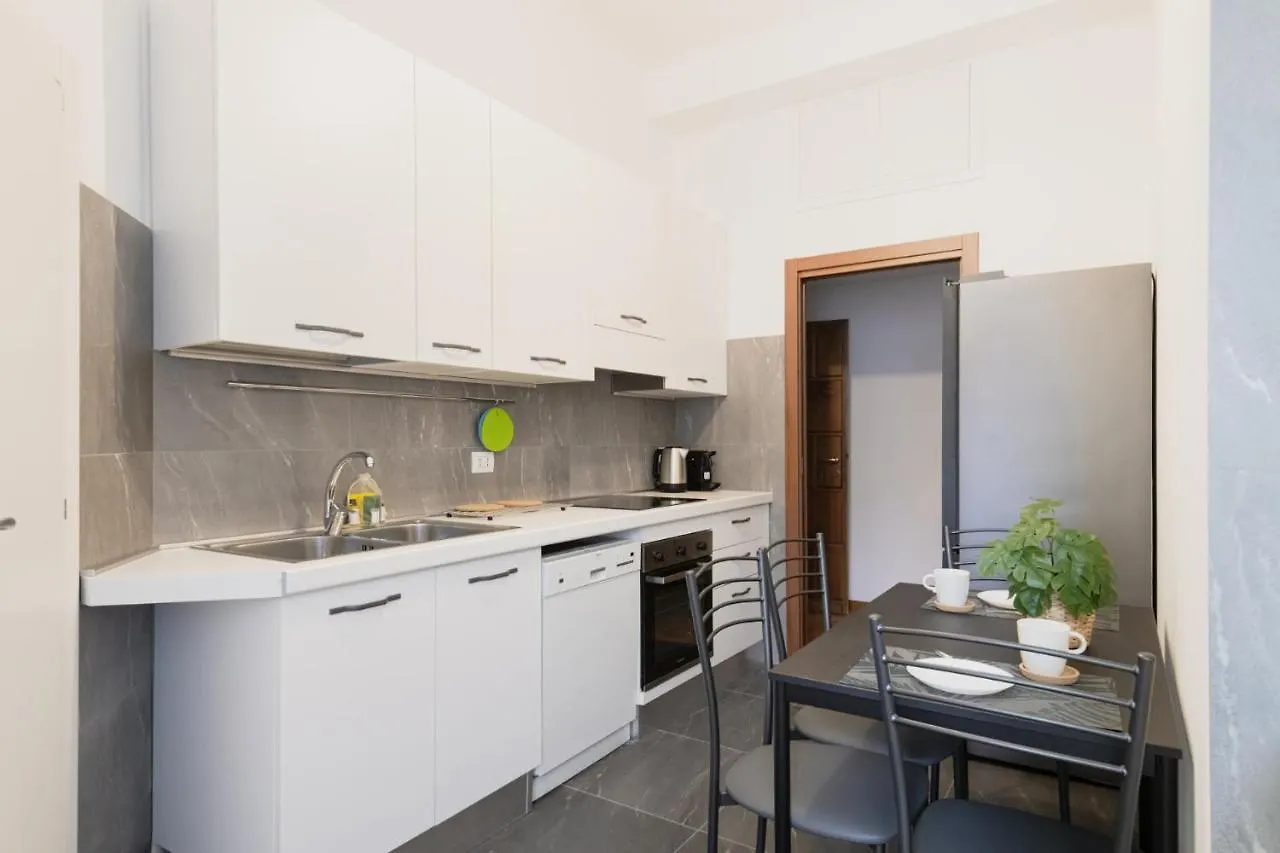 Easylife - Attico Di Lusso A Pochi Passi Dal Duomo Apartment Milan